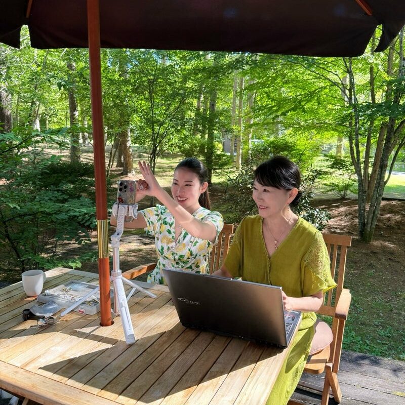 森の中から初インスタライブ　お気に入りのダンロへ